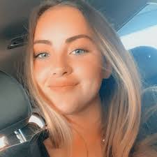 Tara Siegfried's Instagram, Twitter & Facebook