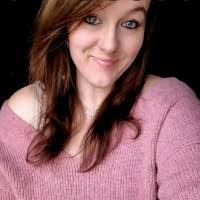 Ashley Hester's Instagram, Twitter & Facebook