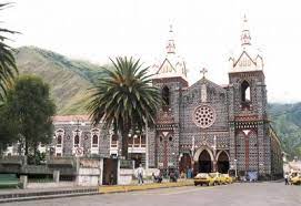Entdecke rezepte, einrichtungsideen, stilinterpretationen und andere ideen zum ausprobieren. 19 Ideas De Banos De Agua Santa Viaje Ecuador Banos Ecuador Agua