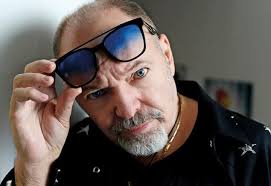 Oggi vasco rossi continua a scrivere senza sosta. Vasco Rossi Vendita Biglietti Tour 2018 In Arrivo Nuovi Sold Out