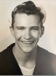 Warren Ferris's Instagram, Twitter & Facebook