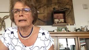 Dans le balado de cette semaine, Stella Guy nous explique pourquoi le  gouvernement devrait cesser de payer pour les études des femmes et les  retirer du marché du travail. Choquant n’est-ce pas? 😱, ...