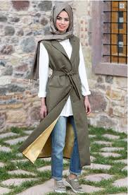 Haki Yazlik Tesettur Yelek Modelleri Moda Stilleri Siyah Abiye Trenckot