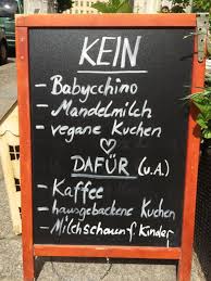 Finden sie kuchen wie z.b. Veganes Cafe Berlin Veganer Kuchen Veganer Latte Mandelmilch Typisch Mitte Typisch Prenzlauer Berg Muttis Notes Of Berlin