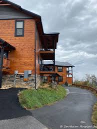 4229 e pkwy lot 350, gatlinburg, tn 37738. Luxury Cabins In Gatlinburg Tn Southern Hospitality