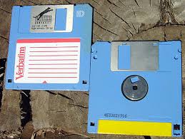 There are three major things not to most new computers do not come with floppy diskette drives. Floppy Disk Wikiwand