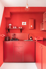 8 Colorful Kitchen Countertops That Wow Kitchen Colors Kitchen Countertop Colors Red Kitchen