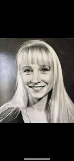 April 18th Birthdays! Allison Greene Baker Mary Beth Bess John Bowers  Kimberley Ann Wilkinson Cantele Robert Carrier Rosalinda Bazan Clark Pam  Van Metre Hawkins Allen Hollingsworth Mary Louise Banks Humphrey Quincy  Lewis