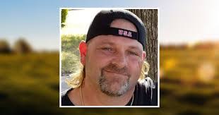 Ray Feaster's Instagram, Twitter & Facebook