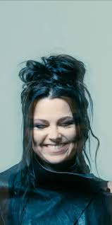 Ariel & Lacey Sturm (Flyleaf)