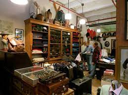 Boston Ma Immersed In Art Good Bad And Yours Vintage Shops Antique Store Boston