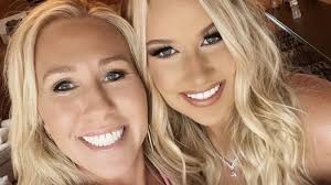 General Hospital Recap: Ronnie Accuses Tracy of Drugging Her as  Quartermaine Chaos Erupts