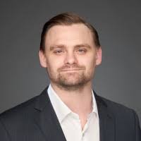 Daniel Hennig's Instagram, Twitter & Facebook