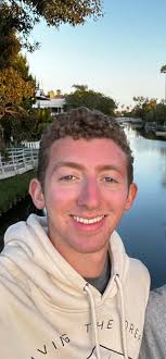 Hey everyone, my name is Ethan and I'm looking for a roommate who wants to  find a place to move into starting early November. Also open to joining a  current living situation.