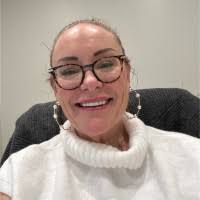 Renee Giantonio's Instagram, Twitter & Facebook