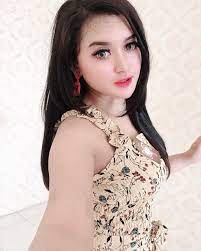 Desain desain kaos ini mudah ditemukan dimana saja, baik itu di pasar, mall, bahkan banyak online shop yang menjual desain kaos dengan berbagai model. A1 0001 Cewe Cantik Wanita Tercantik Di Dunia Perempuan Wanita Cantik Wanita Perempuan