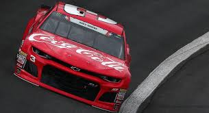 How many laps are in a nascar race? Nascar Race Mom 600 Miles Of Remembrance Dillon Honors Socs Ryan Owens