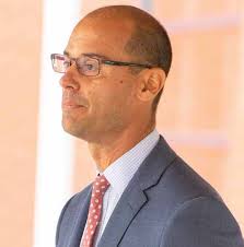 Rocketing rates roil real estate Rocketing rates roil real estate