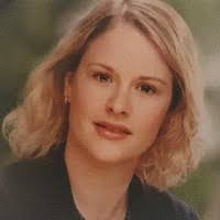 Anna Henrich's Instagram, Twitter & Facebook