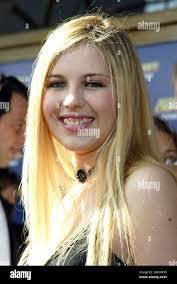 Linda Finnegan's Instagram, Twitter & Facebook