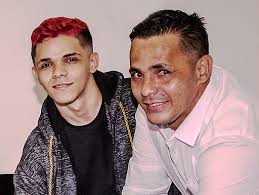 Jun 26, 2021 · edoardo stoppa è il marito di juliana moreira, la bellissima showgirl brasiliana. Artista De Oh Juliana Musica De Maior Sucesso Do Momento Niack Assina Contrato Com A Warner Music Brasil Popline
