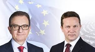 Hiszen mi más is egy olyan ember, aki valakinek a családját fenyegeti. Szavazz Az Mszp Re Sorert Pestisracok