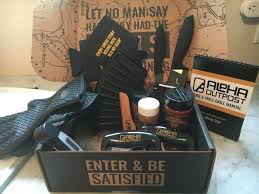 Should You Try A Subscription Box For Men Here S What I Ve Learned After Joining A Few Subscription Boxes For Men Gift Box For Men Subscription Box Men