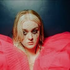 Holly Easton's Instagram, Twitter & Facebook