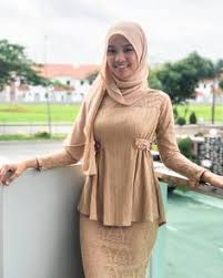 Top 10 artis malaysia paling seksi dan nampak murahan 2017. 660 Celebrity Malay Artis Melayu Ideas In 2021 Celebrities Beautiful Hijab Beutiful Girls