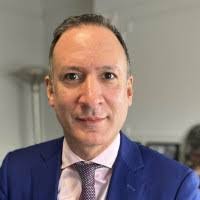 Alberto Malave's Instagram, Twitter & Facebook