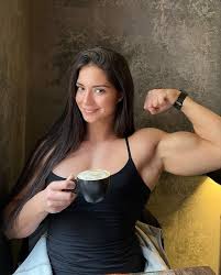 Владислава Галаган — женщина-Халк