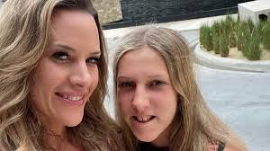 Heather Garey's Instagram, Twitter & Facebook