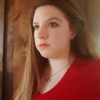 Samantha Maines's Instagram, Twitter & Facebook