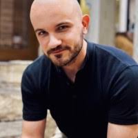 900+ "Schumm" profiles