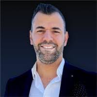 Sam Syed's Instagram, Twitter & Facebook