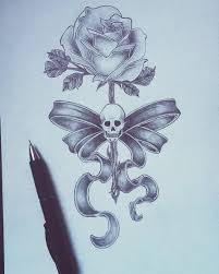Schizzo Di Un Teschio Disegno A Matita Rosa Con Teschio Disegni Disegni Di Rose Schizzo A Penna