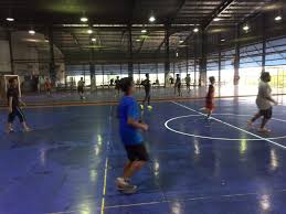 Lee chong wei từng bật khóc khi tuyên bố giã từ cầu lông do ảnh hưởng của ung thư mũi, và cuối tuần này, anh lại khoảng 1.500 khán giả cầu lông đã được mãn nhãn khi chứng kiến những trận đấu biểu diễn của lee chong wei cùng các đồng nghiệp tại arena of stars tối thứ bảy, ngày 28/12/2019. Nlcs Futsal Club Posts Facebook