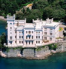 Miramare Castle In Trieste Italy Vacanze In Italia Castello E Italia
