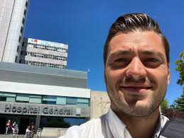 LA VIDA ES MOVIMIENTO Acaba de terminar mi primera semana en mi nuevo  puesto de Coordinador de CMA y Cirugía de Pared abdominal del Servicio de  cirugía general del Hospital Universitario La