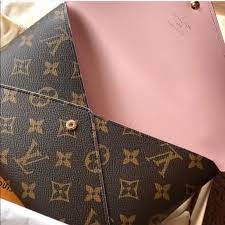 New Louis Vuitton Kirigami In 2020 Louis Vuitton Louis Vuitton Clutch Bag Vuitton
