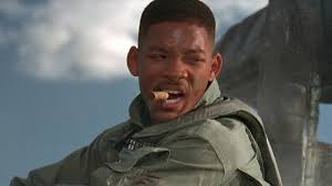 Wiederkehr bietet inhaltlich viel potenzial für eine fortsetzung. Alien Invasion Unter Disney Roland Emmerich Spricht Uber Independence Day 3