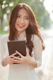 Bên cạnh đó, năm 2020, diễn viên vũ thị anh thư còn mạnh mẽ đăng ký tham gia cuộc thi hoa hậu việt nam. Nt1w Y9atitfgm