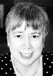 Gloria Mcintyre's Instagram, Twitter & Facebook