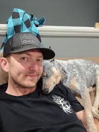 Hello. Looking for a room to rent. Im 35, work for bnsf railroad. My free  time i spend mountain biking and hiking with my dog jett. About jett. 2  year old mini