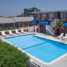 The colonial inn is located in nags head, nc at the 11.5. Colonial Inn