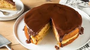 Unser Amerikanischer Puddingkuchen Mit Schokoglasur Macht Nicht Nur Optisch Etwas Her Er Schmeckt Pudding Kuchen Kuchen Und Torten Rezepte Kuchen Ohne Backen