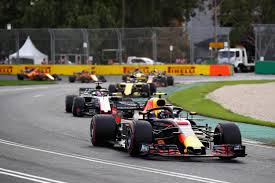 Als je een abonnement afsluit bij ziggo kan je heel gemakkelijk formule 1 kijken. F1 Kijken Met Een Vriend Of Vriendin Die Het Niks Vindt