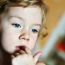 INKLUSION MELLEM PÆDAGOGIK OG ARBEJDSMILJØ