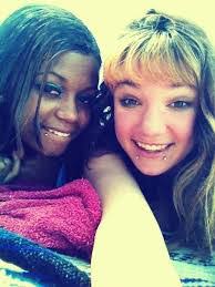 Denise Sierra's Instagram, Twitter & Facebook