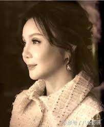 Ly hôn mang theo 1,2 nghìn tỷ đồng cùng 5 đứa con, mỹ nhân phim Quỳnh Dao  giờ ra sao?